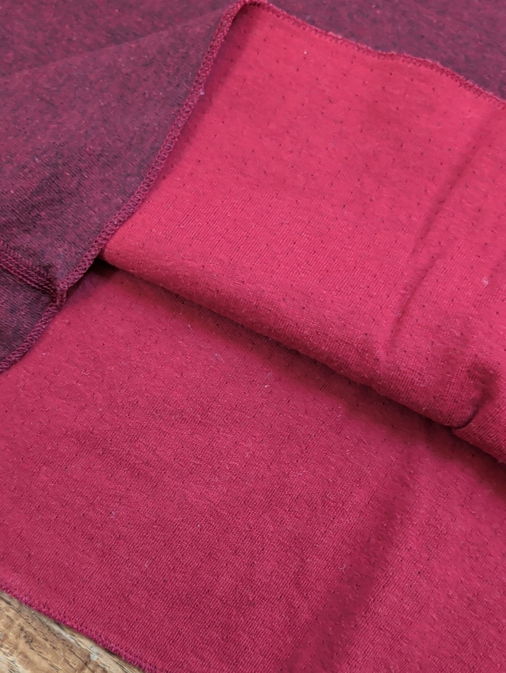 L.L. Bean Men's Maroon/Burgundy Wool Blend  Henley Long Sleeve Shirt - Picture 7 of 7